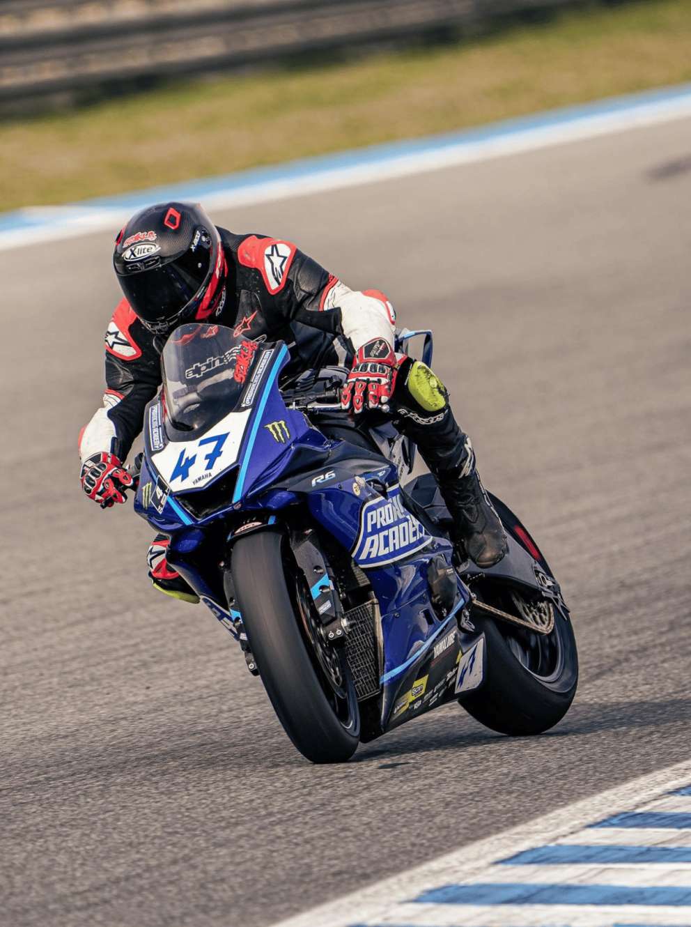 Proracing Academy Yamaha R6 galériakép Varga Tibor Erikről az ESBK spanyol bajnokságban