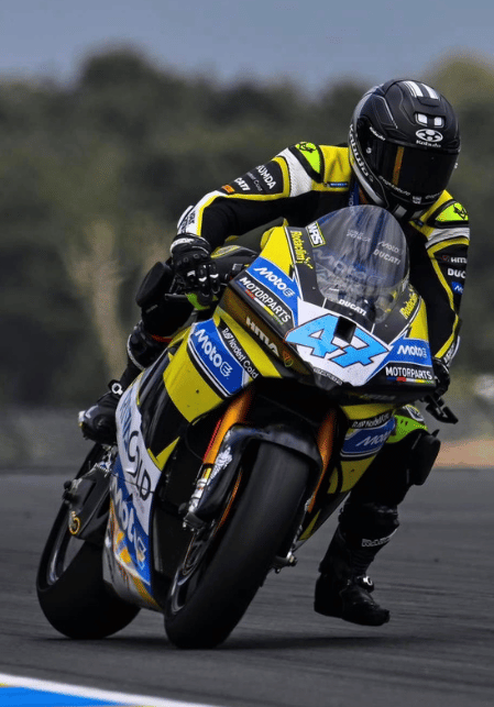 MotoE világbajnokság promóciós kép Varga Tibor Erikről a Snipers Team Ducati színeiben